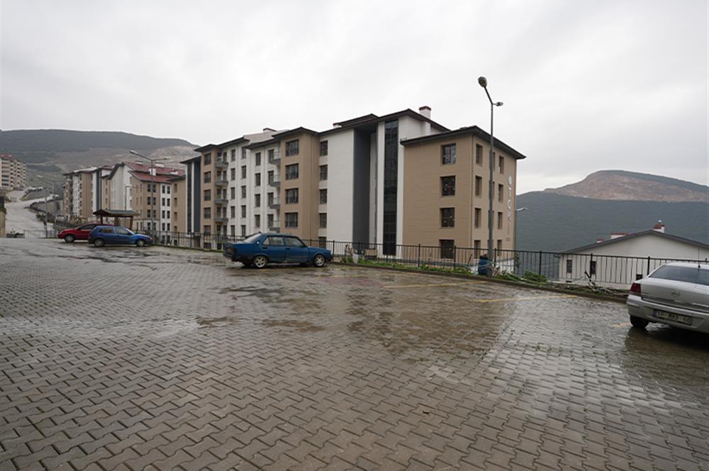 C21 Cius; Cihatlı TOKİ de Asansörlü Ara Kat 2+1 Satılık Daire