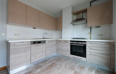 Feneryolu Fahrettin Kerim Gökay Caddesinde 115 m2 Net 3+1 Daire