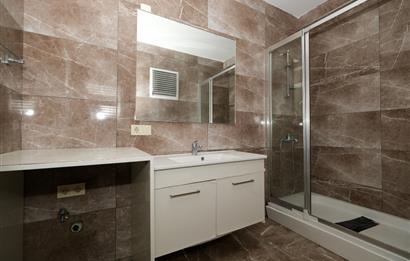 Feneryolu Fahrettin Kerim Gökay Caddesinde 115 m2 Net 3+1 Daire