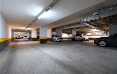 Feneryolu Fahrettin Kerim Gökay Caddesinde 115 m2 Net 3+1 Daire