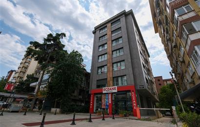 Feneryolu Fahrettin Kerim Gökay Caddesinde 115 m2 Net 3+1 Daire