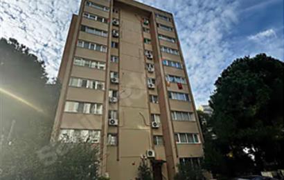 KOZYATAĞI PLAZALAR BÖLGESİNDE 160M2 3+45M2 SALONLU ÖZEL DEKORLU