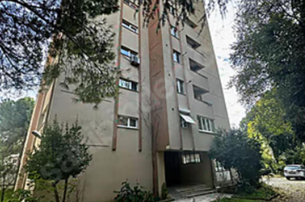 KOZYATAĞI PLAZALAR BÖLGESİNDE 160M2 3+45M2 SALONLU ÖZEL DEKORLU