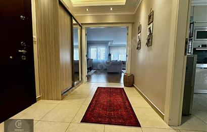 KOZYATAĞI PLAZALAR BÖLGESİNDE 160M2 3+45M2 SALONLU ÖZEL DEKORLU