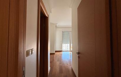 Ömerpaşa Caddesinde 3+2 Dubleks Daire 