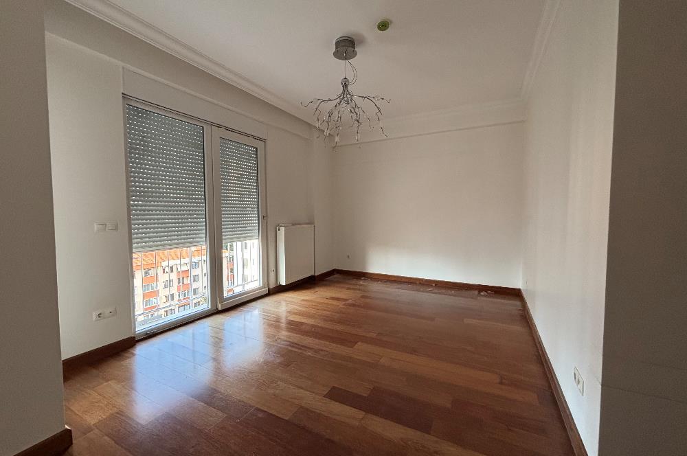 Ömerpaşa Caddesinde 3+2 Dubleks Daire 