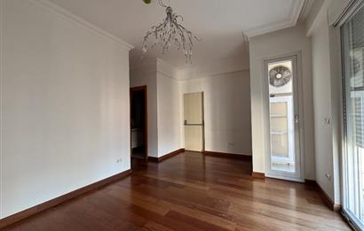 Ömerpaşa Caddesinde 3+2 Dubleks Daire 