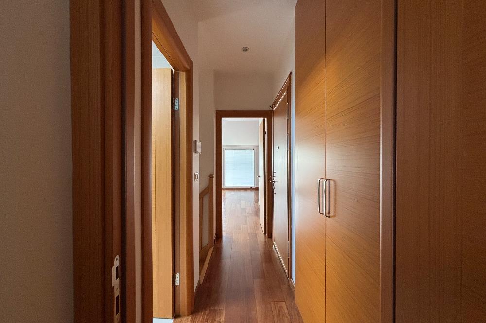 Ömerpaşa Caddesinde 3+2 Dubleks Daire 