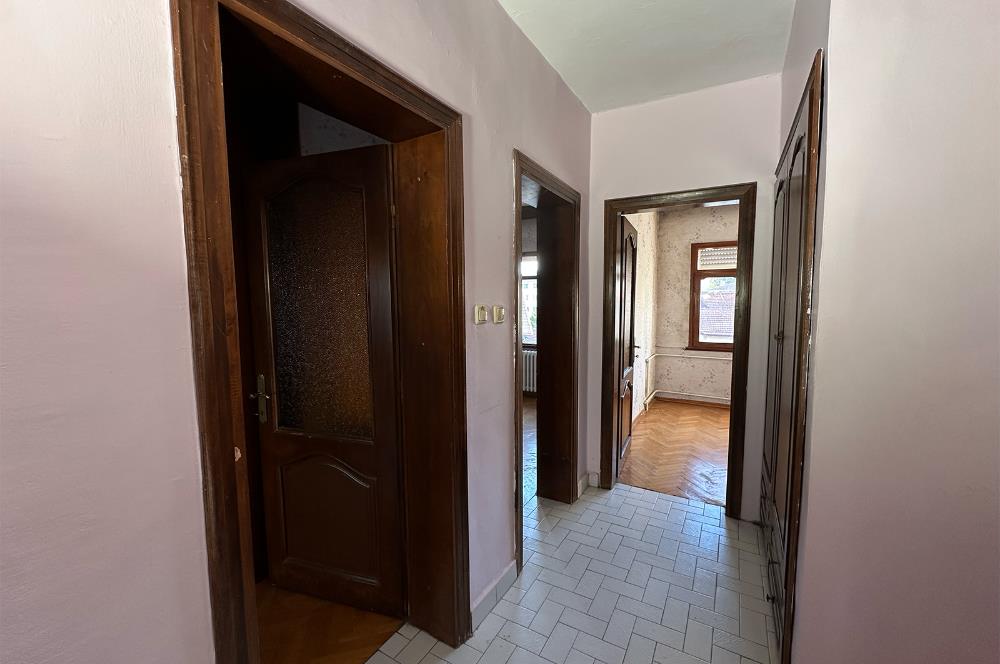 KOŞUYOLU SATILIK MÜSTAKİL İKİ KATLI EV