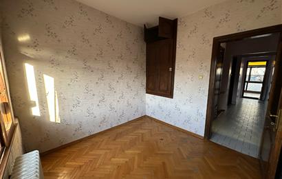 KOŞUYOLU SATILIK MÜSTAKİL İKİ KATLI EV