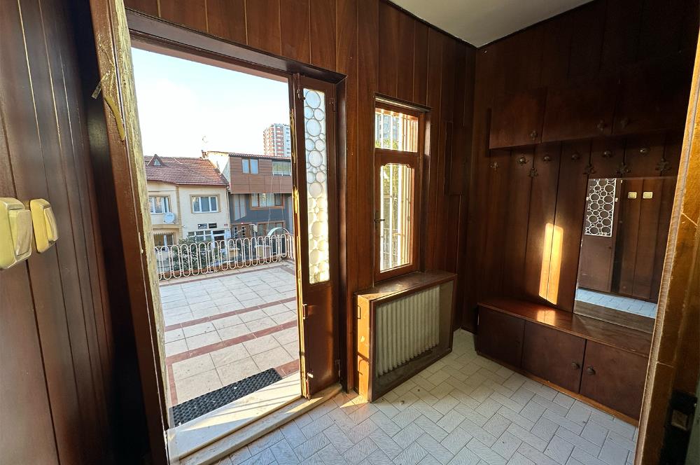 KOŞUYOLU SATILIK MÜSTAKİL İKİ KATLI EV