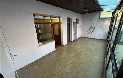 KOŞUYOLU SATILIK MÜSTAKİL İKİ KATLI EV