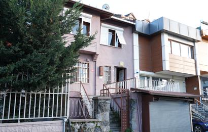 KOŞUYOLU SATILIK MÜSTAKİL İKİ KATLI EV