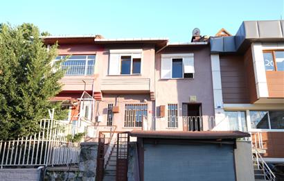 KOŞUYOLU SATILIK MÜSTAKİL İKİ KATLI EV