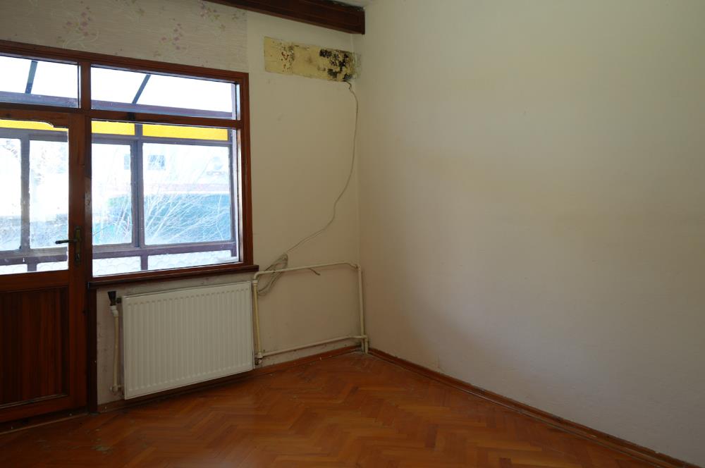 KOŞUYOLU SATILIK MÜSTAKİL İKİ KATLI EV