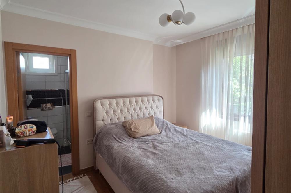 BAĞDAT CADDESİ, CADDEBOSTAN'DA 2+1 BÜYÜK DAİRE