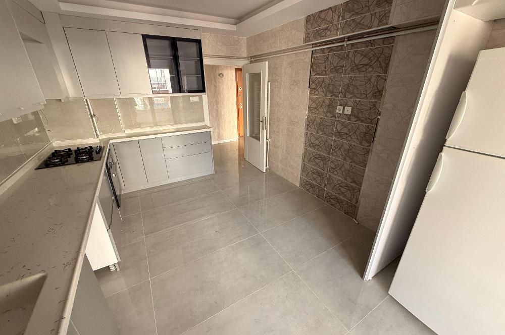 FUL YAPILI KALİTELİ MALZEME ARA KAT ASANSÖRLÜ LÜKS 3+1 BOŞ HEMEN