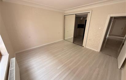 FUL YAPILI KALİTELİ MALZEME ARA KAT ASANSÖRLÜ LÜKS 3+1 BOŞ HEMEN