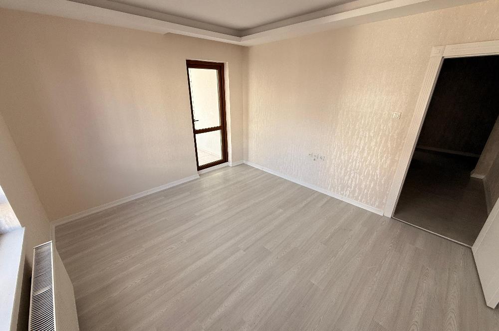 FUL YAPILI KALİTELİ MALZEME ARA KAT ASANSÖRLÜ LÜKS 3+1 BOŞ HEMEN