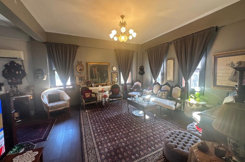 ANADOLU HİSARINDA SATILIK KÖŞK