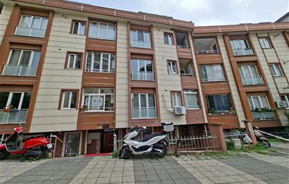 ESATPAŞADA ASANSÖRLÜ BİNADA FERAH VE KULLANIŞLI 2+1 DAİRE