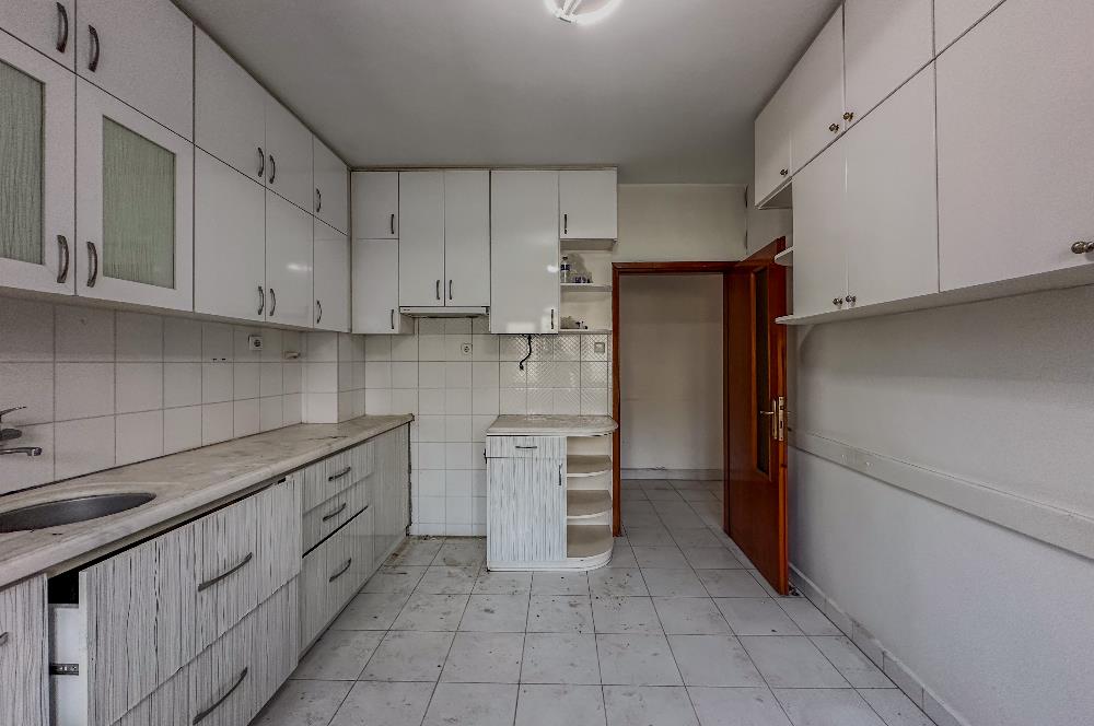 C21 LOCA'DAN 52 EVLER İSABEY'DE SATILIK 4+1 GENİŞ DAİRE