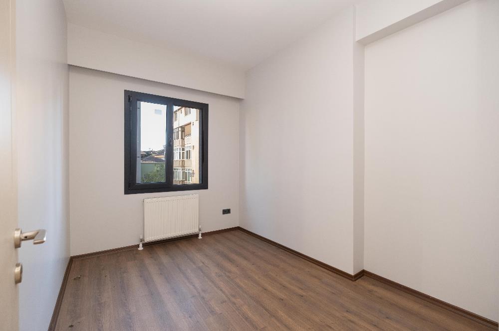 YALI MAHALLESİ'NDE 3+1 90m2 3.KAT OTOPARKLI LÜKS SIFIR DAİRE