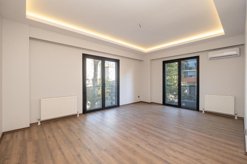 YALI MAHALLESİ'NDE 3+1 90m2 3.KAT OTOPARKLI LÜKS SIFIR DAİRE