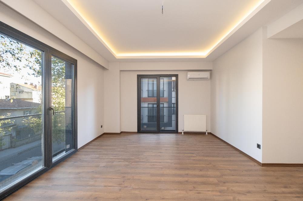 YALI MAHALLESİ'NDE 3+1 90m2 3.KAT OTOPARKLI LÜKS SIFIR DAİRE