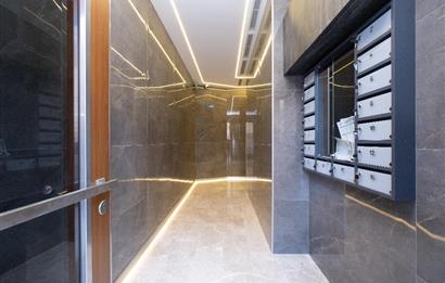 YALI MAHALLESİ'NDE 3+1 90m2 3.KAT OTOPARKLI LÜKS SIFIR DAİRE