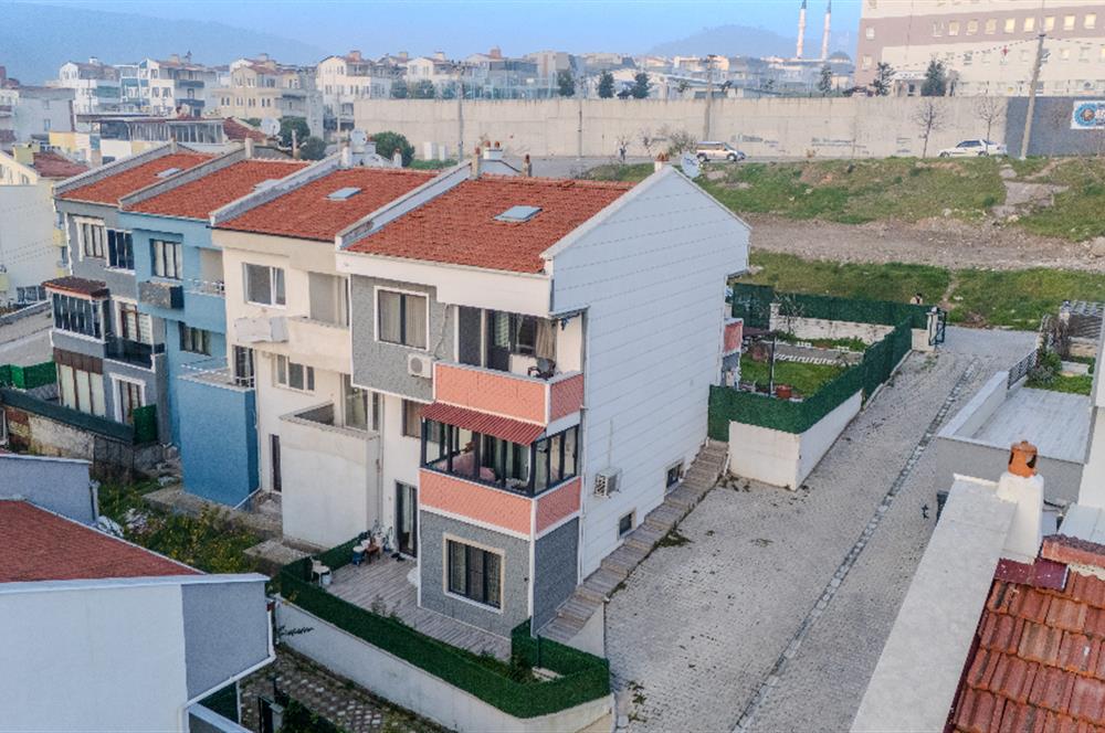 C21 LOCA'DAN KUVAYİ MİLLİYE'DE SATILIK 4+2 TRİPLEKS VİLLA