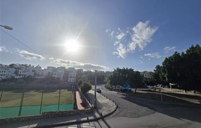 3+1 MÜSTAKİL GİRİŞLİ AYLIK ÖDEMEYE UYGUN KİRALIK GENİŞ DAİRE