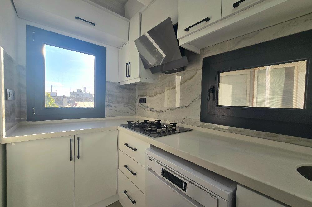 BODRUM MERKEZ YENİ TADİLATLI SIFIR 2+1 EŞYALI KİRALIK DAİRE