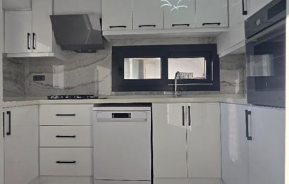 BODRUM MERKEZ YENİ TADİLATLI SIFIR 2+1 EŞYALI KİRALIK DAİRE