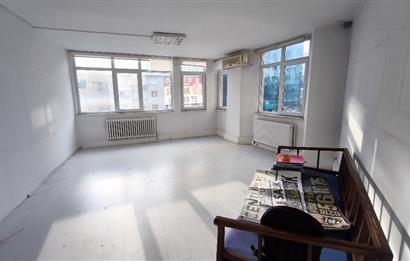 Şişli'de Fulya Yakını Merkezi Konumda Türk Kalp Vakfı Çaprazı Ofis Katı