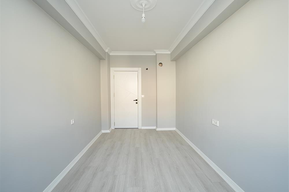 C21 Cius; Perşembe Pazarı Civarı 3 Cepheli 3+1 145 m2 Daire