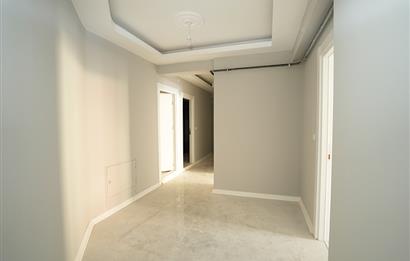 C21 Cius; Perşembe Pazarı Civarı 3 Cepheli 3+1 145 m2 Daire