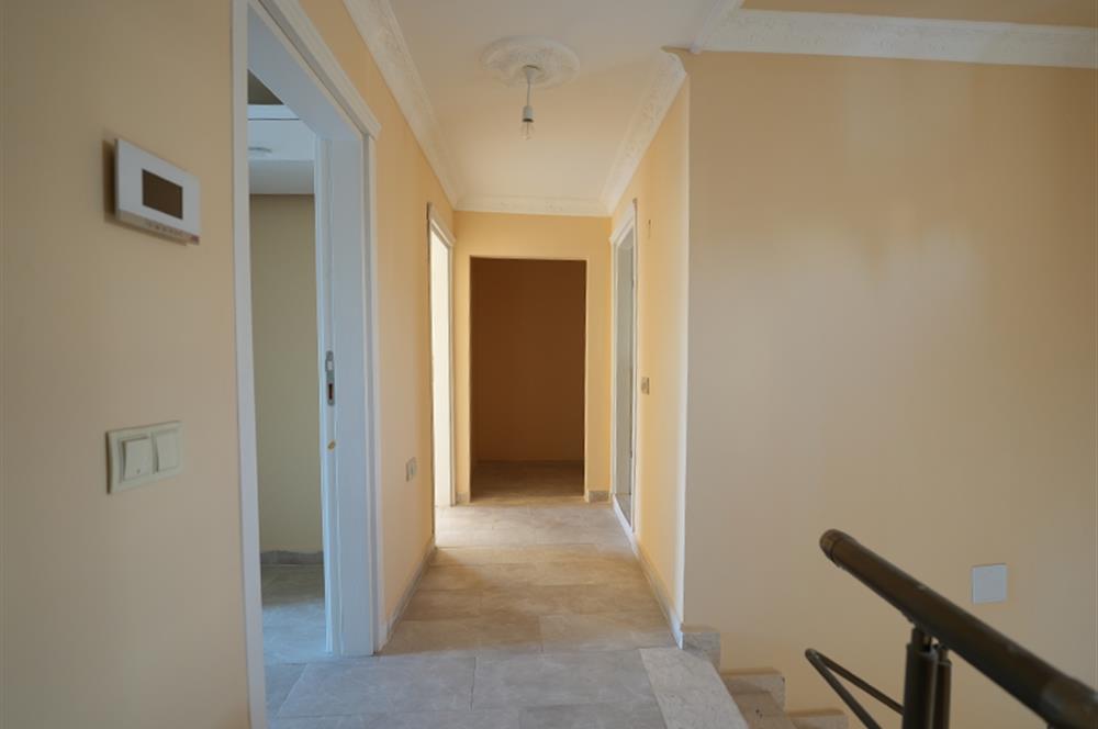 C21 Cius; Müstakil Girişli 4+1 Havuzlu 190 M2 Çatı Dubleksi