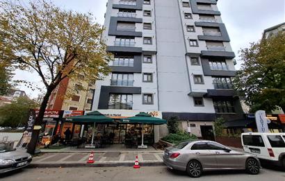 GÖZTEPEDE KURUMSAL KİRACILI SATILIK DÜKKAN