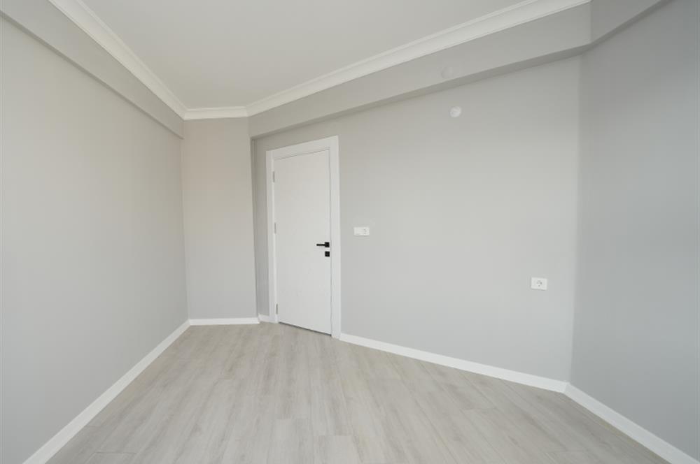 C21 Cius; Perşembe Pazarı Civarı 3 Cepheli 3+1 145 m2 Daire