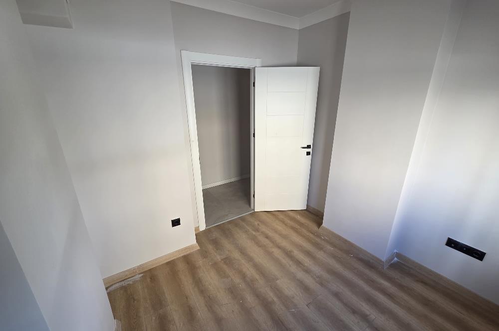 Minibüs Cad.Çemenzar Satılık 3+1 Daire