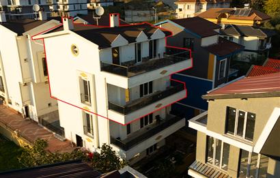 C21 Cius; Müstakil Girişli 4+1 Havuzlu 190 M2 Çatı Dubleksi