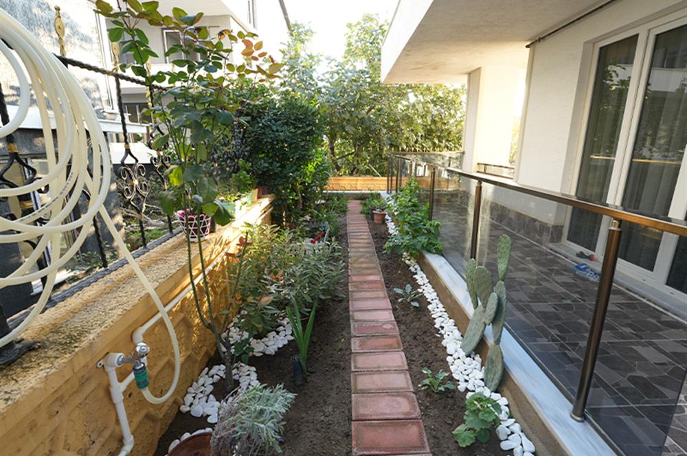 C21 Cius; Müstakil Girişli 4+1 Havuzlu 190 M2 Çatı Dubleksi