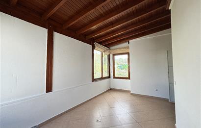 BODRUM KADIKALESİNDE DENİZE YÜRÜME MESAFESİNDE MEYVE AĞAÇLARI İÇERİSİNDE  MÜSTAKİL VİLLA