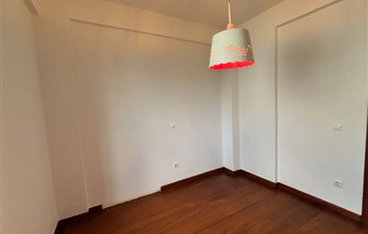 BODRUM KADIKALESİNDE DENİZE YÜRÜME MESAFESİNDE MEYVE AĞAÇLARI İÇERİSİNDE  MÜSTAKİL VİLLA