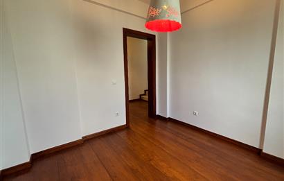 BODRUM KADIKALESİNDE DENİZE YÜRÜME MESAFESİNDE MEYVE AĞAÇLARI İÇERİSİNDE  MÜSTAKİL VİLLA