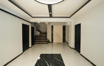 C21 Cius; Perşembe Pazarı Civarı 3 Cepheli 3+1 145 m2 Daire