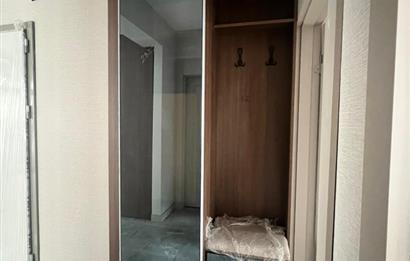 BAHÇELİEVLER'DE GÖL MANZARALI SIFIR 2+1 SATILIK DAİRE