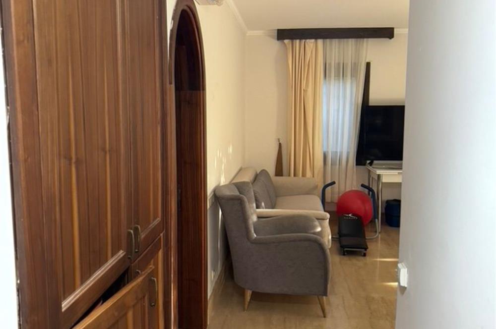 Bodrum Bağla’da Satılık Deniz manzaralı 3+2 Bahçe Katı Daire