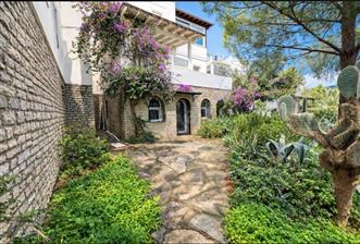 Bodrum Eskiçeşmede, Marinaya Yürüme Mesafesinde Bahçe Katı - 1 - 31480